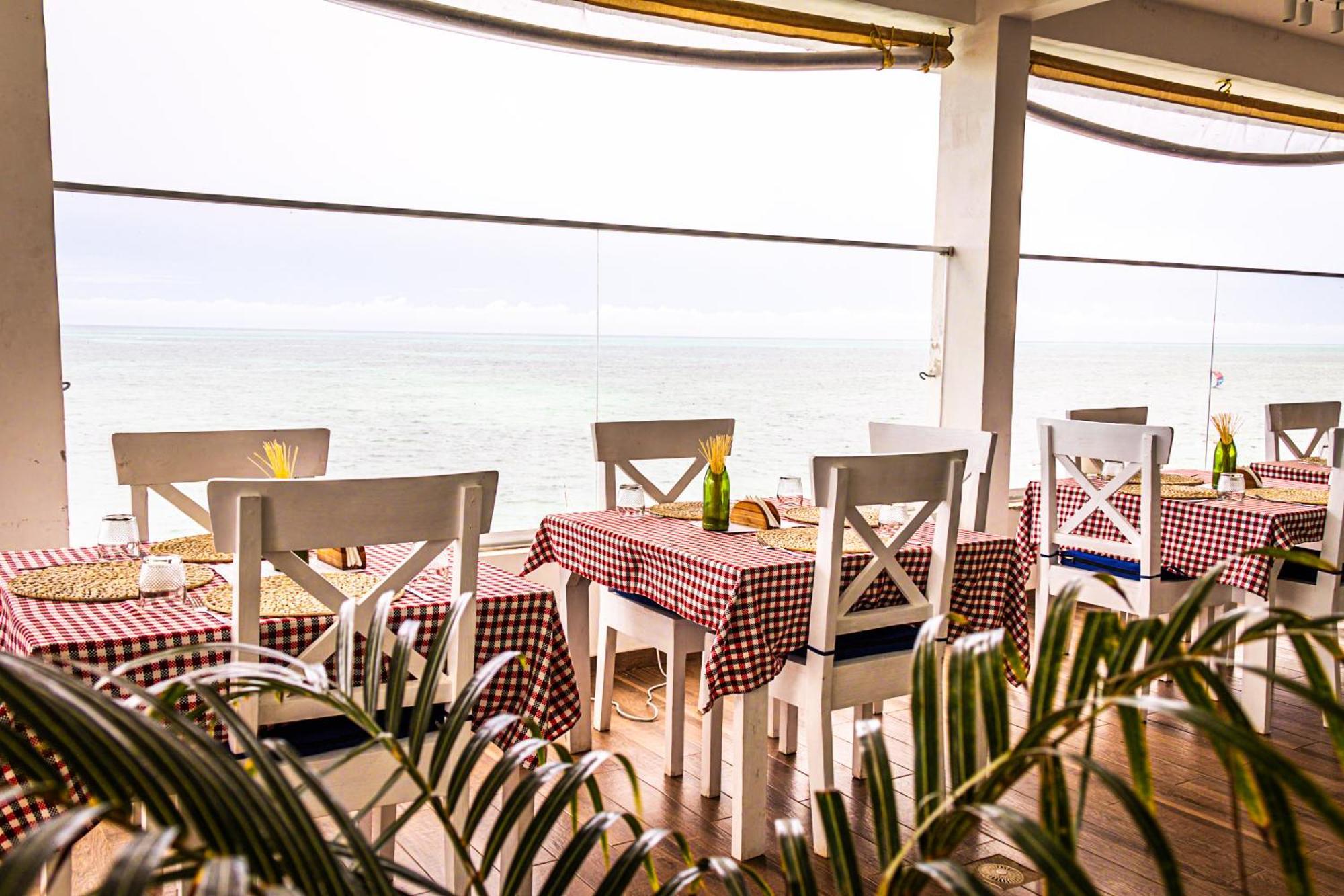 Hotel Pili Pili Sunrise Beach Jambiani  Esterno foto