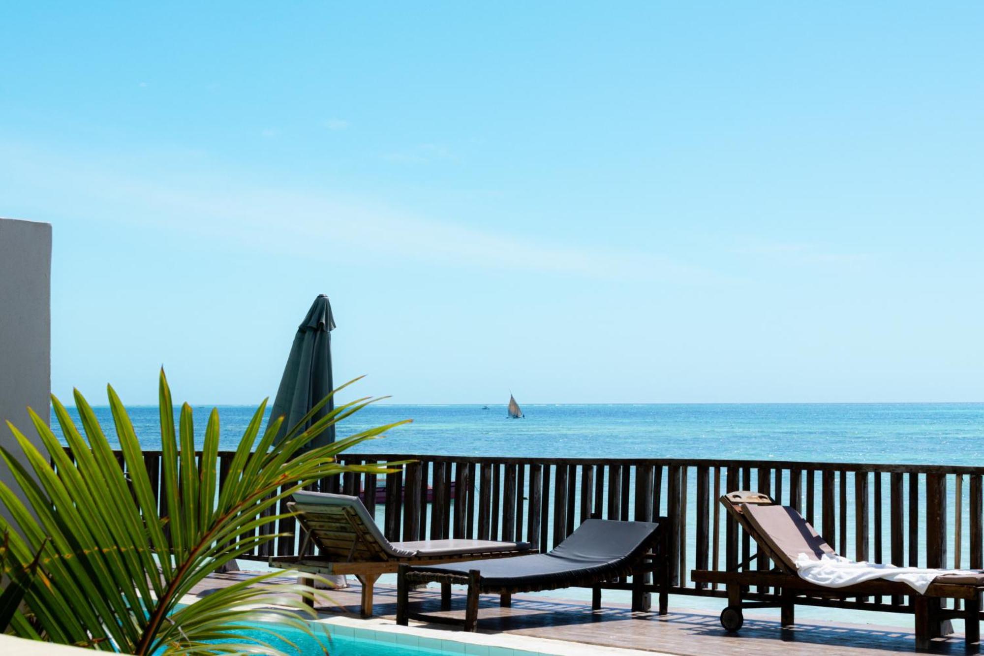 Hotel Pili Pili Sunrise Beach Jambiani  Esterno foto
